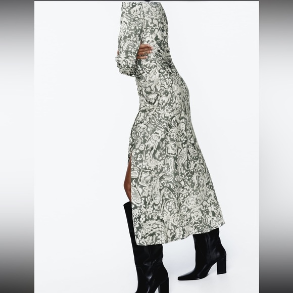 ZARA RUCHED PRINTED MIDI DRESS - Picture 3 of 9